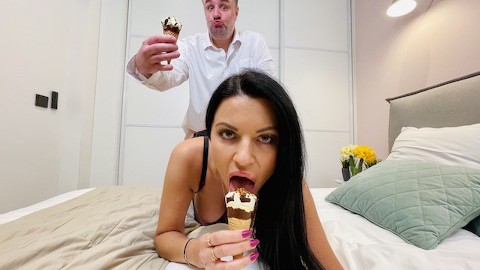 PARIS ASS FUCK: FAMMI MANGIARE IL TUO CULO e IL MIO DESSERT: Ania Kinski! WolfWagnerCom